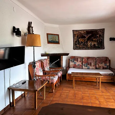 Les Palmeres 28 Holiday home